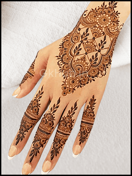 back hand arabic mehndi design