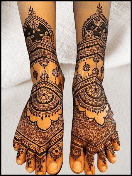 bridal foot mehndi design