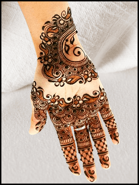 front hand simple mehndi design