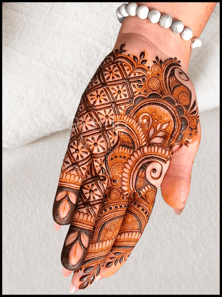 full hand mehndi design