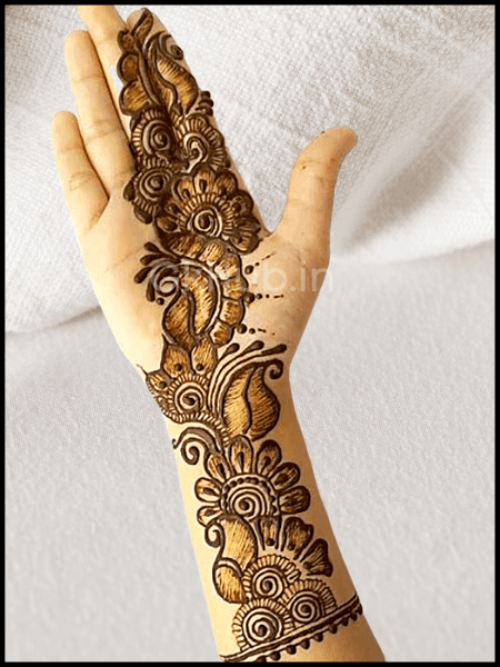 mehndi design 2021 front hand