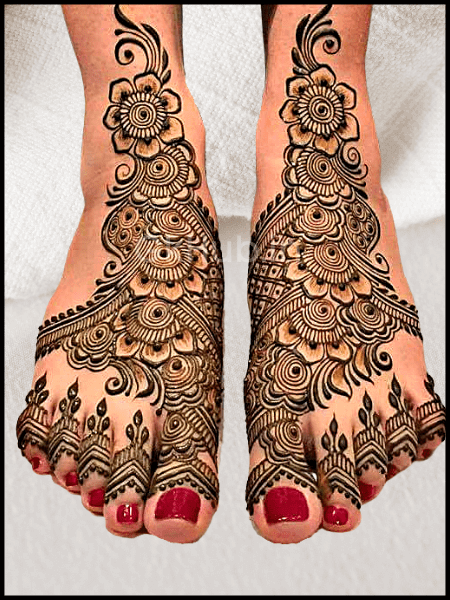 modern simple foot mehndi design