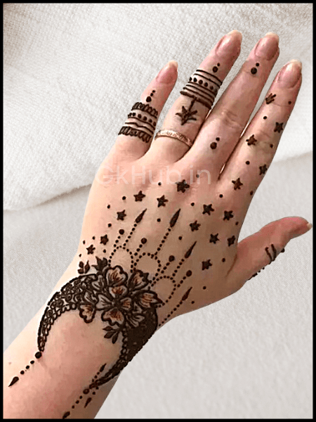 simple mehndi design back hand